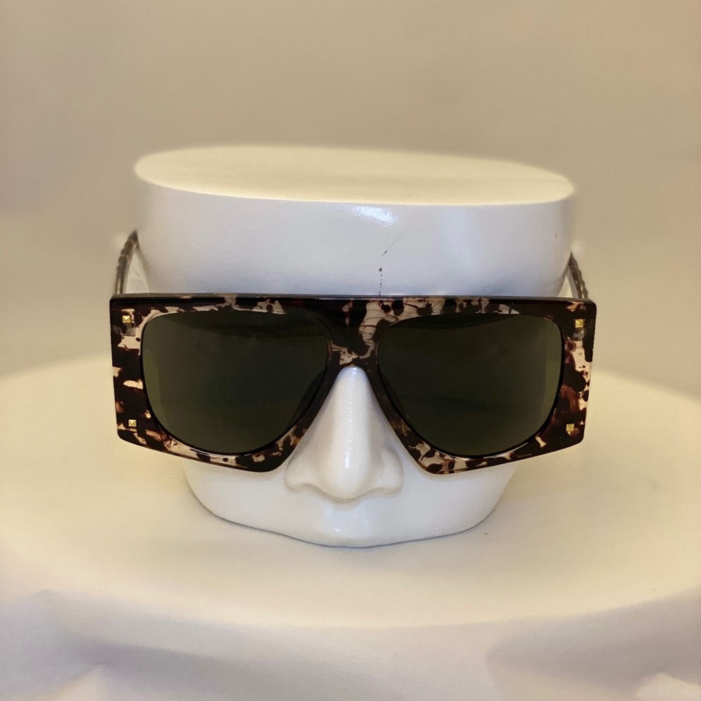 Tortoise Bold Sunglasses
